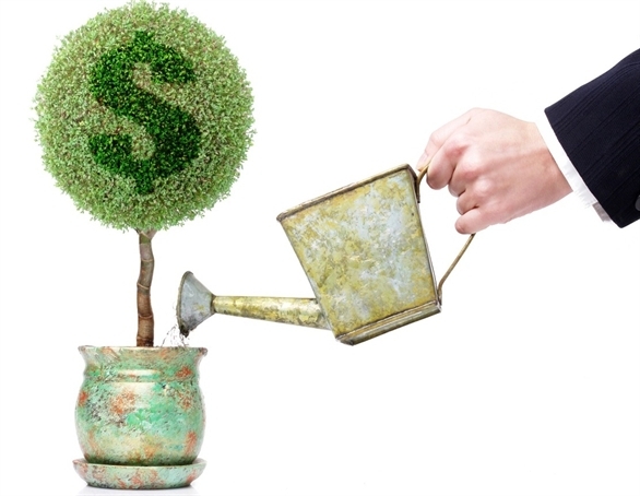 Businesses got bankrupted; businessmen turn into hired workers, gardeners